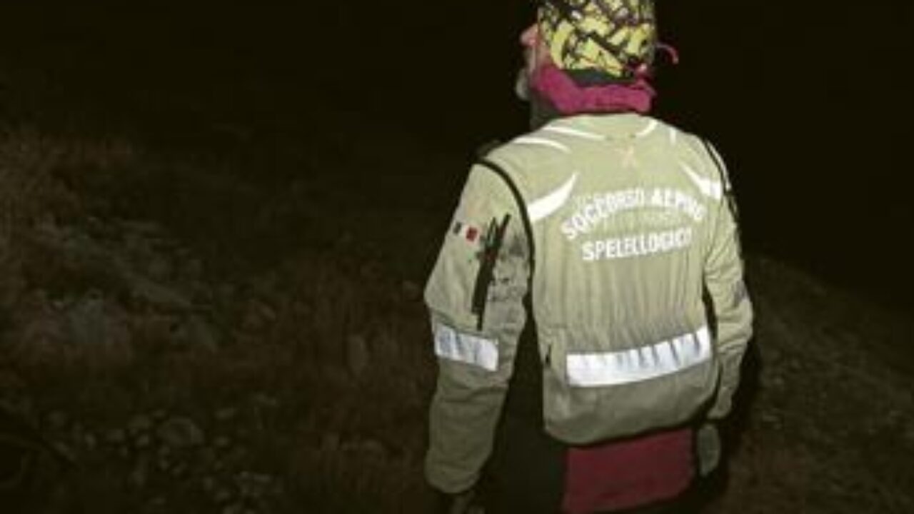 Turista romano precipita con il suo fuoristrada per 600 metri e muore