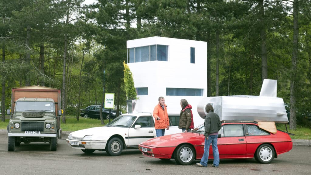 Jeremy Clarkson: ‘Appendo il casco al chiodo’. La fine di The Grand Tour e l'augurio di Jeremy