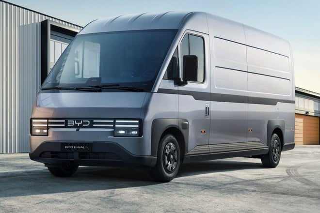 BYD debutta in Europa con il furgone elettrico E-Vali