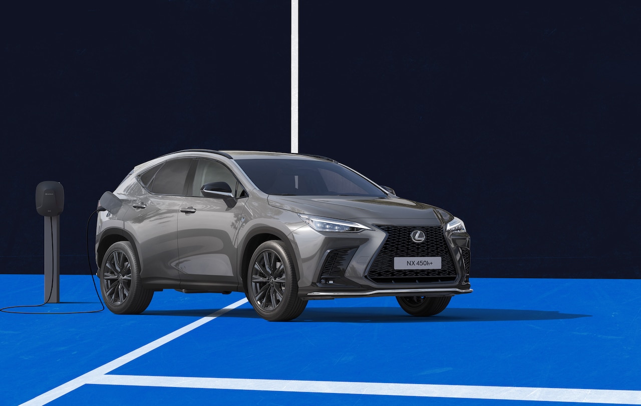 Lexus: il tennis in primo piano, è auto ufficiale della Coppa Davis 2024