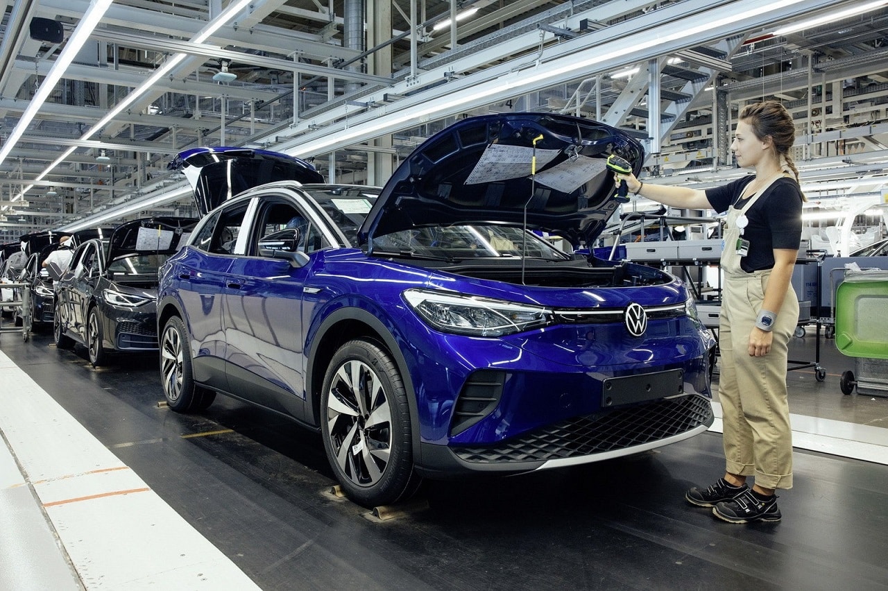 Volkswagen: “Calo vendite di 500.000 auto, come due fabbriche”