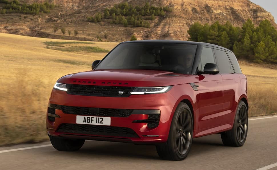 Range Rover Sport 2024: lusso e prestazioni. Le caratteristiche del SUV