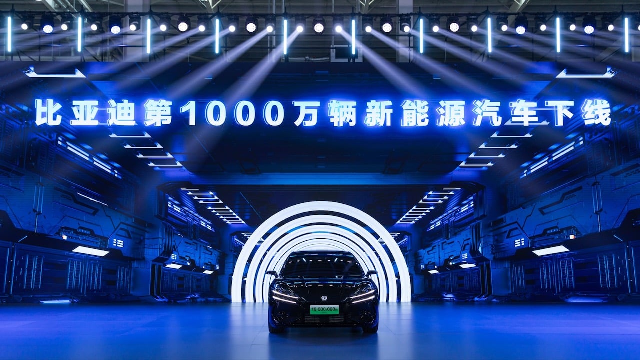 BYD: 30 anni e 10 milioni di veicoli prodotti a nuova energia