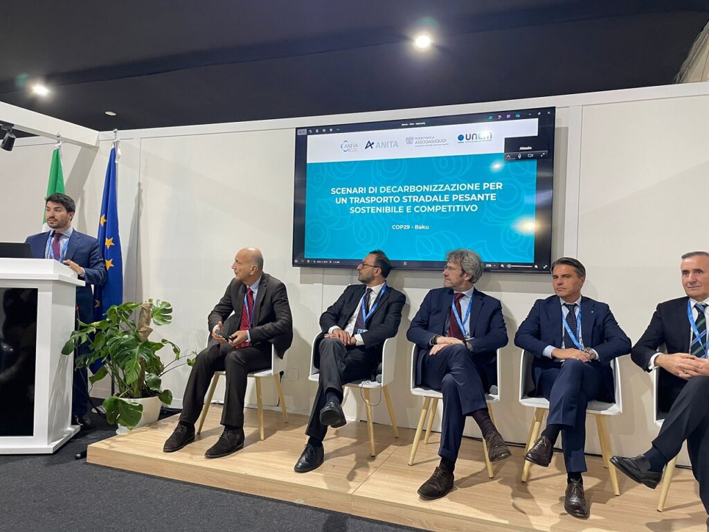 Cop29: Anfia, Anita, Assogasliquidi-Federchimica e Unem si impegnano per la decarbonizzazione del trasporto