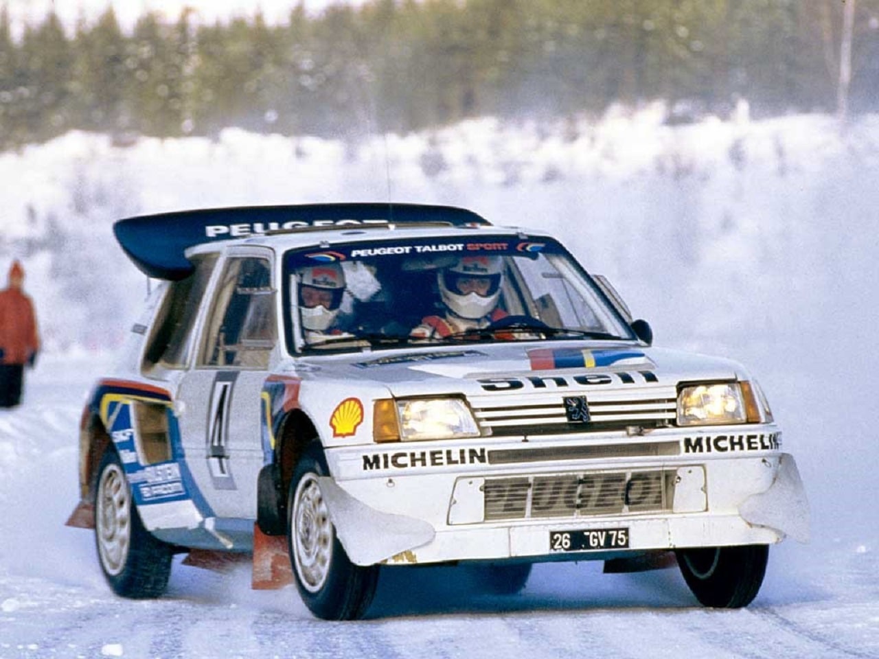 Peugeot 205 T16: 40 anni fa rivoluzionava i rally