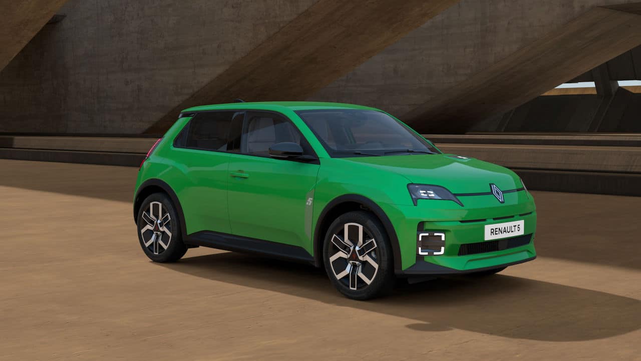 Renault 5 2024: entra a listino la versione ‘Urban Range’ da 40 kWh