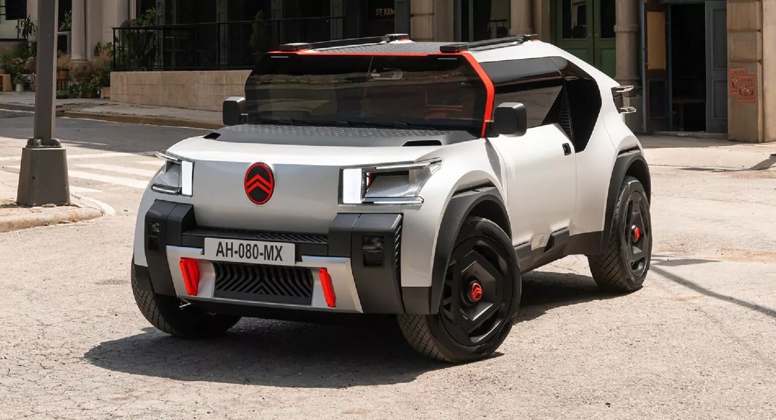 Dal concept Oli alla nuova C4: il futuro di Citroën è battagliare con Dacia