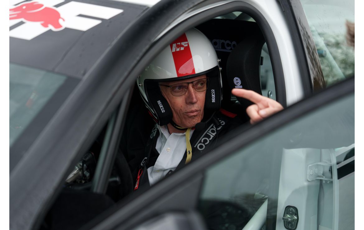 Ufficiale: Carlos Tavares si dimette e lascia Stellantis