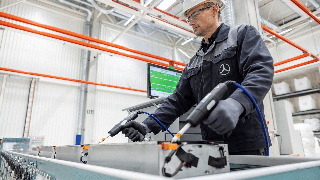 Auto elettriche - riciclo batterie