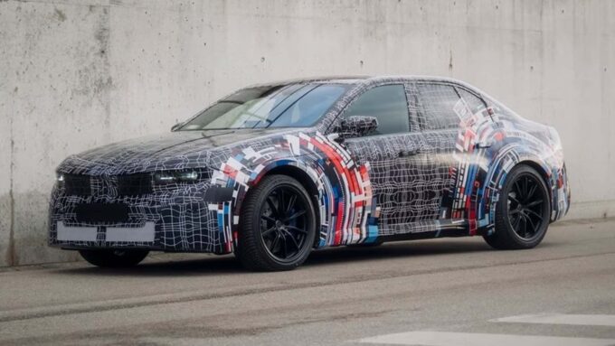 BMW M3 elettrica - Teaser
