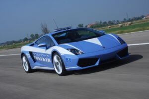Lamborghini: 20 anni di collaborazione con la Polizia di Stato [FOTO]