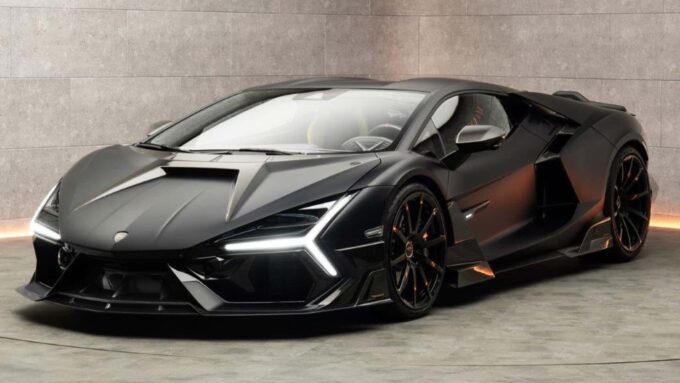 Lamborghini Revuelto - Mansory