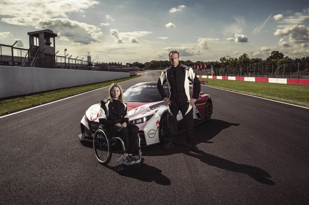 Nissan lancia Dare to Defy