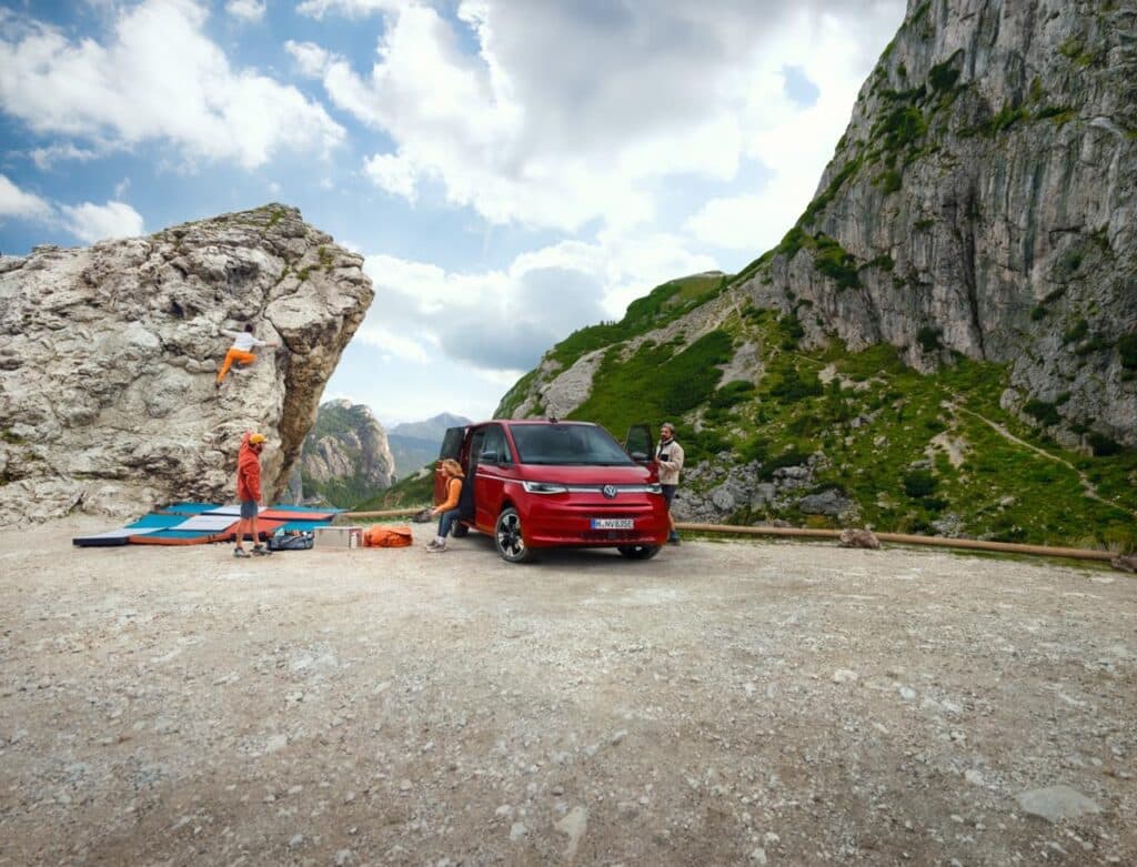 Volkswagen Multivan ibrido plug-in