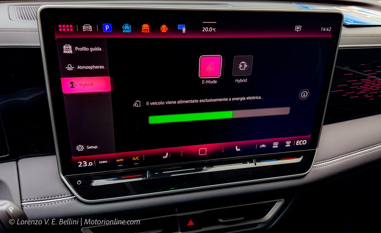 Volkswagen eHybrid - Infotainment
