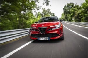 Alfa Romeo: Sabato 25 e domenica 26 gennaio Porte Aperte negli showroom per promuovere “Elettrico Facile”