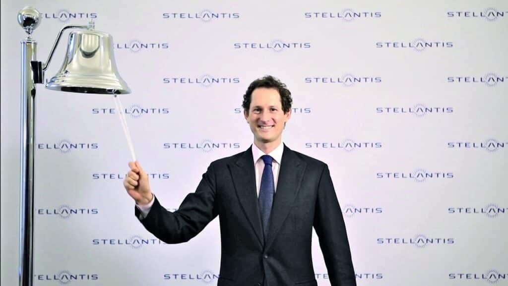 Stellantis: la Borsa chiede la nomina immediata del nuovo CEO