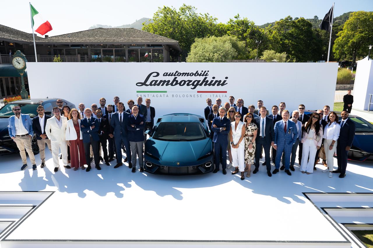 Lamborghini: un 2024 da record e la Revuelto è sold out fino al 2026