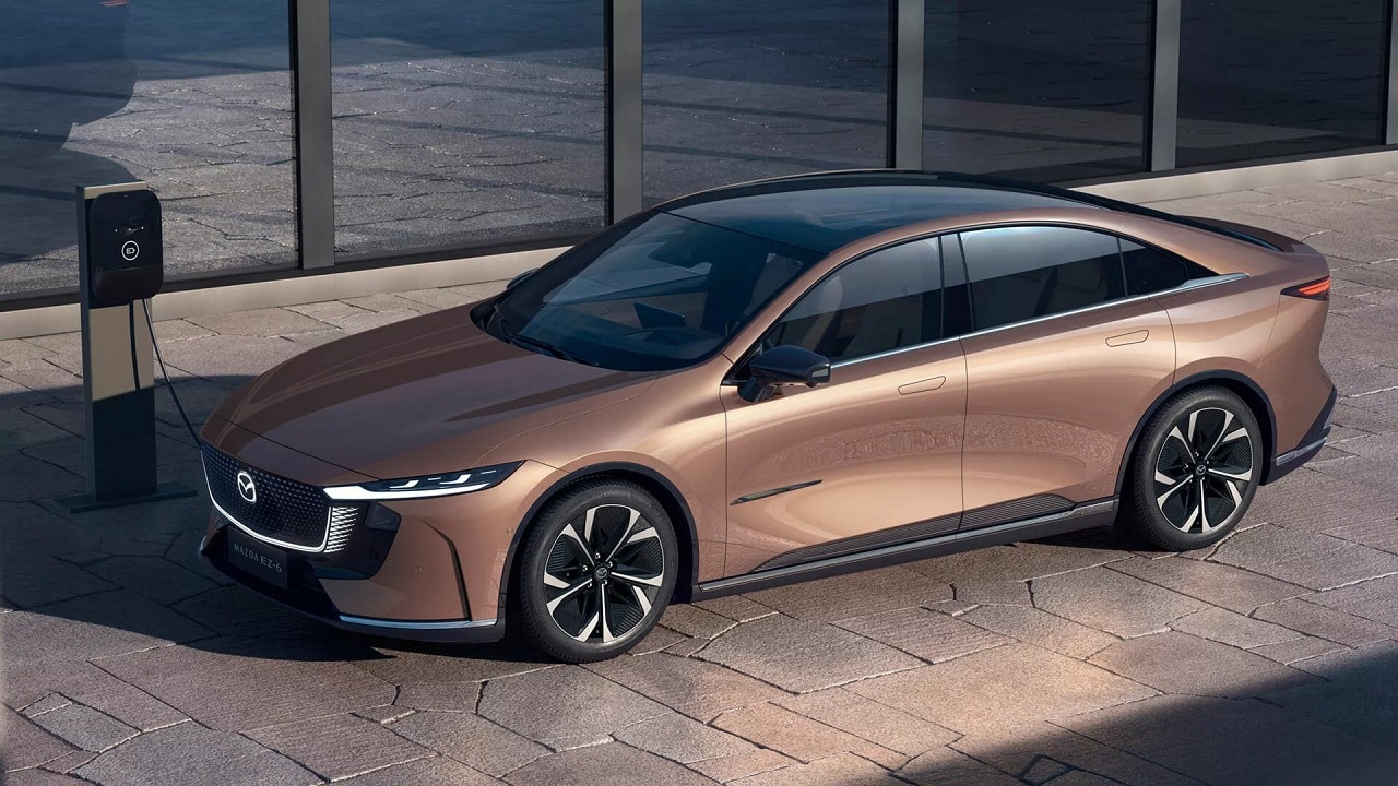 Mazda annuncia la costruzione in Giappone di un nuovo impianto per batterie con Panasonic