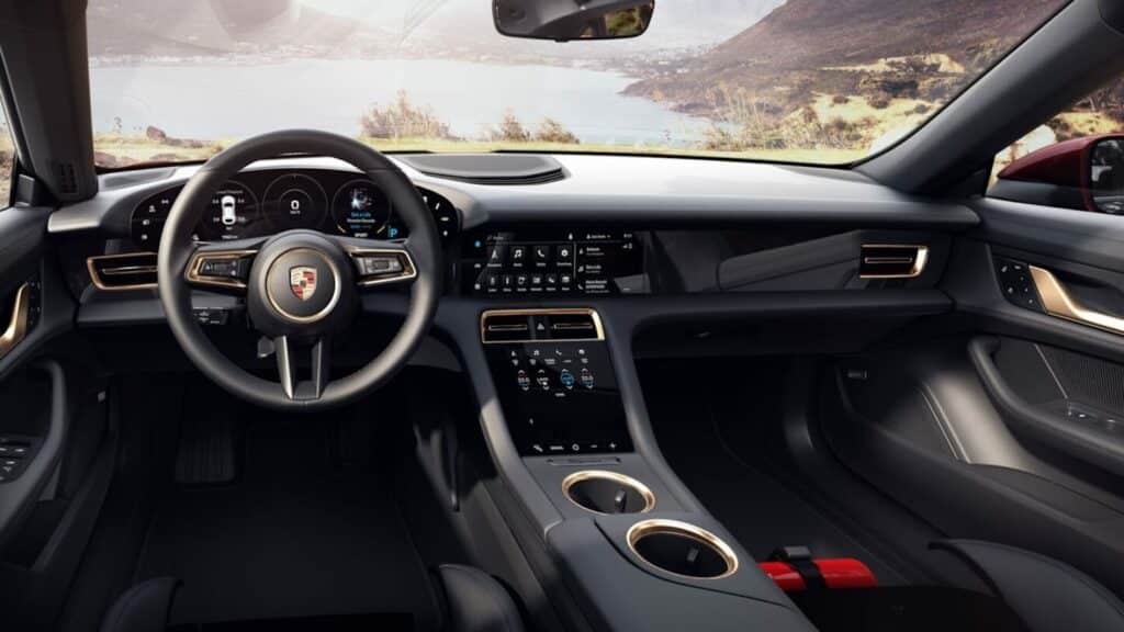 Porsche Taycan Cross Turismo 2025