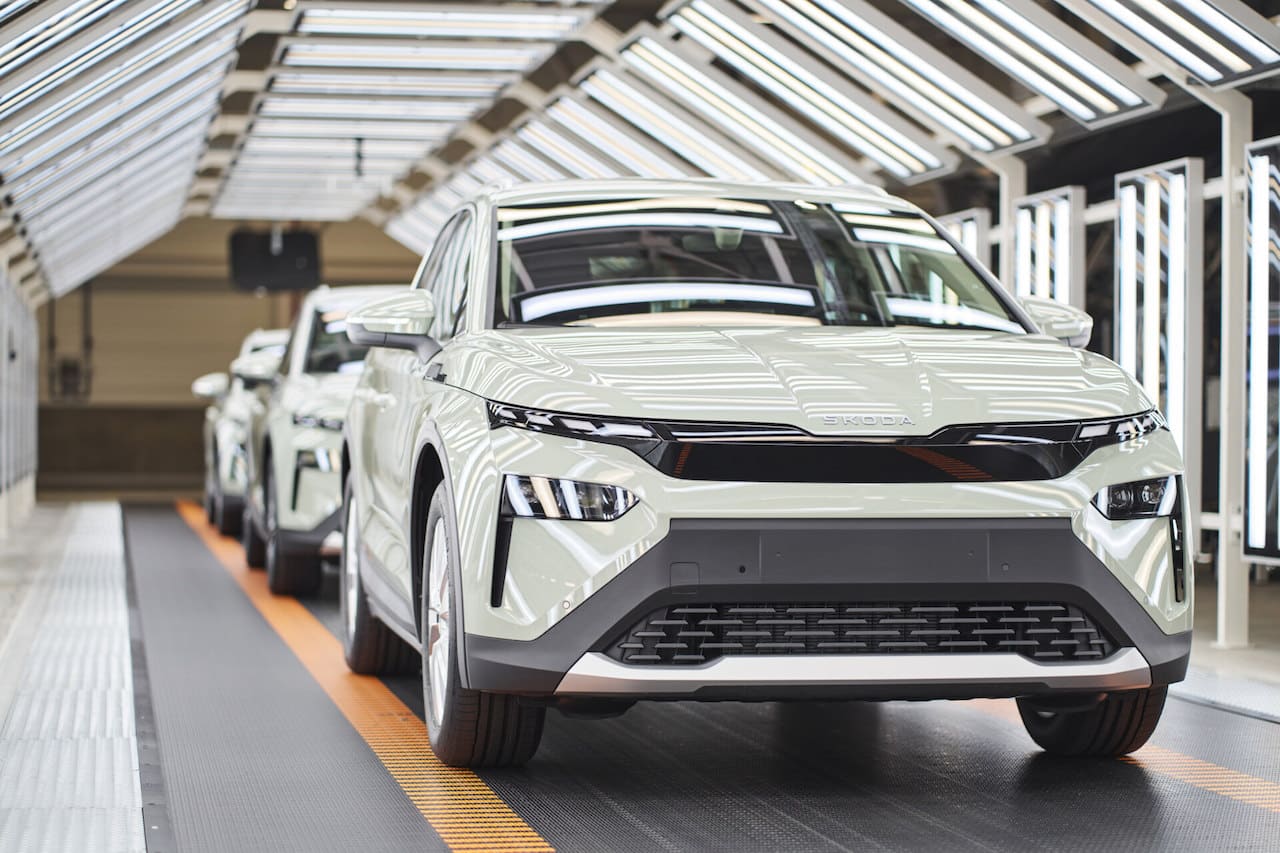 Skoda Elroq: via alla produzione del SUV elettrico a Mlada Boleslav