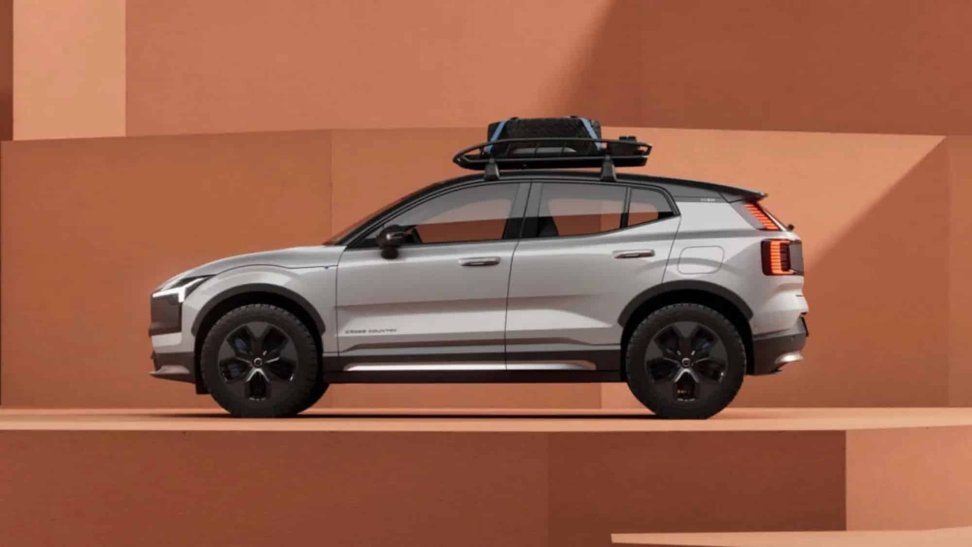 Volvo EX30 Cross Country: il 10 febbraio il debutto ufficiale