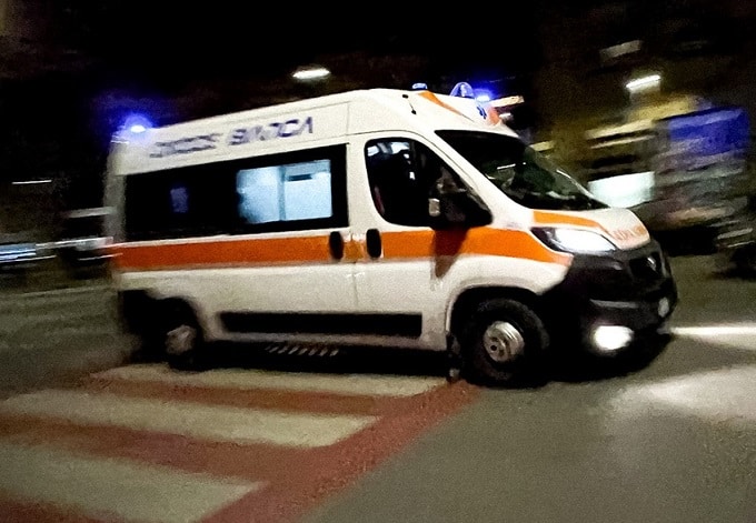 Si schianta in A4 e muore dopo la chiamata alla moglie “Sto male, vado in ospedale”