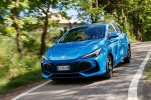 MG 3 2025: prezzo, foto, dimensioni, interni