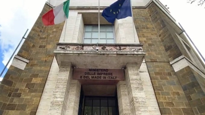 Tavolo Automotive al Mimit il 5 marzo: tra i punti “Incentivi 2025”