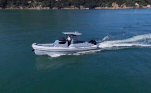 Ranieri International Cayman 33.0 Executive: la prova del maxi gommone [VIDEO]