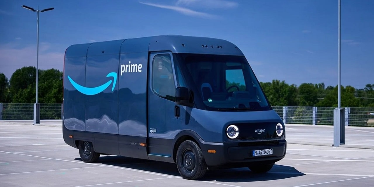 Rivian inizia a vendere furgoni elettrici anche a clienti diversi da Amazon