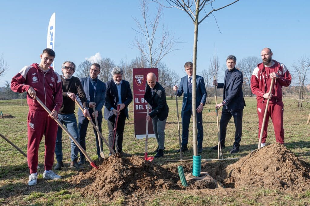 Suzuki e Torino FC: nasce il Bosco del Toro per una città ancora più verde