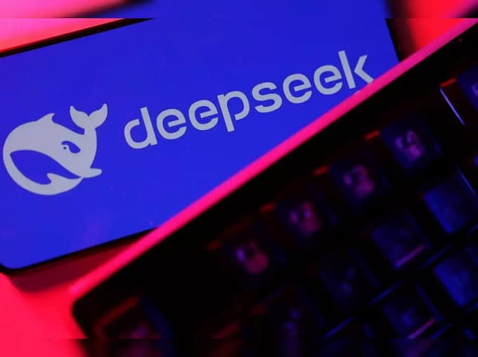 Geely integra l’intelligenza artificiale di DeepSeek sulle proprie auto