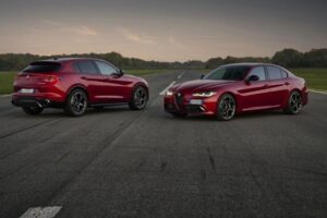 Alfa Romeo Giulia e Stelvio a benzina ordinabili fino alla primavera 2025
