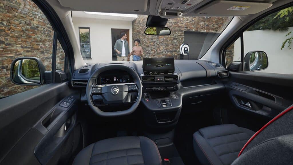 Citroën Berlingo 2025: prezzo, foto, dimensioni, allestimenti