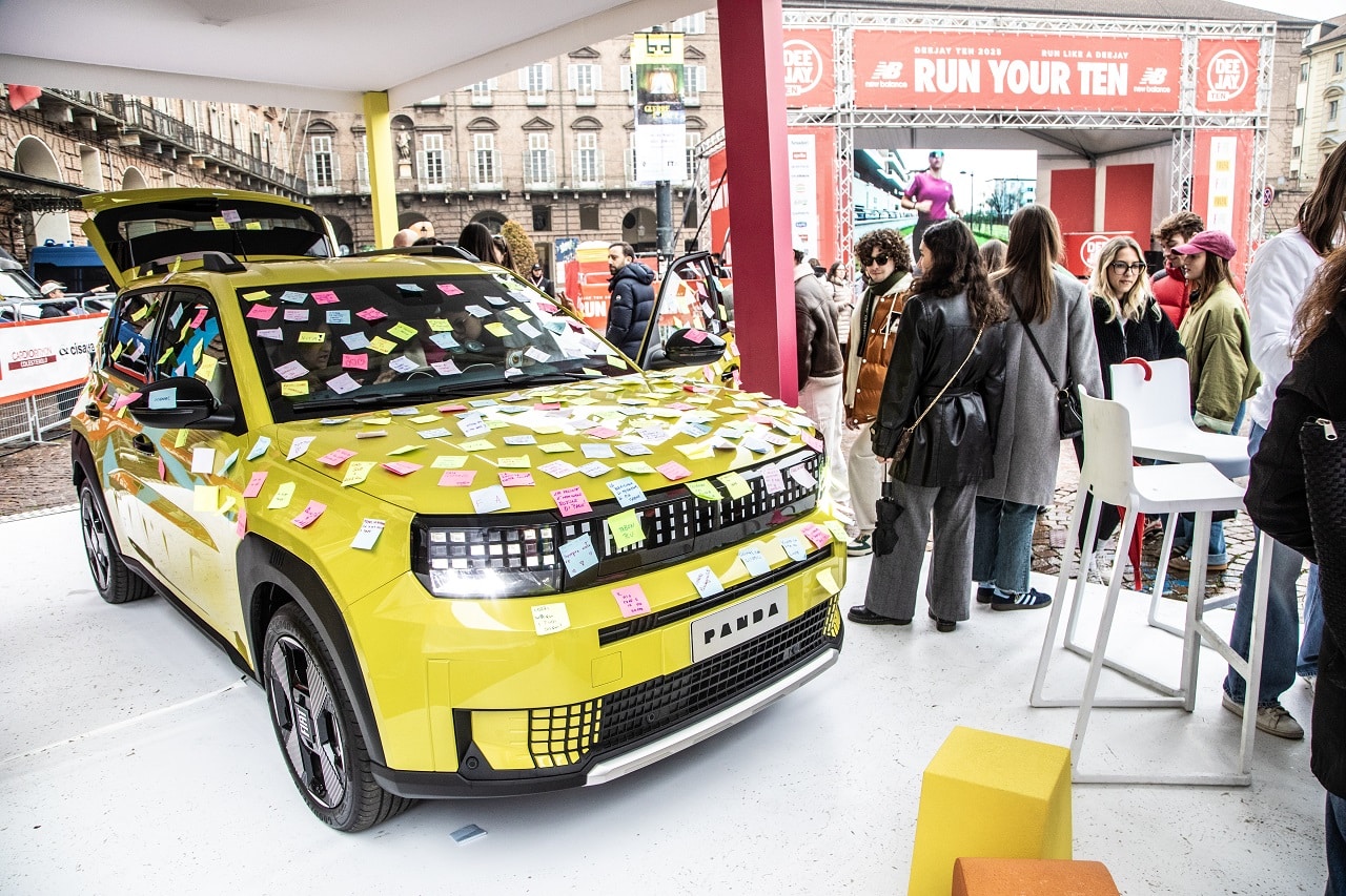 Fiat Grande Panda è Auto ufficiale della Deejay Ten 2025