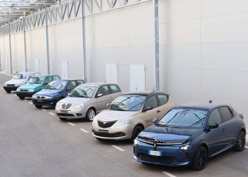 Lancia Ypsilon: festeggia 40 anni il modello che ha conquistato più di 3 milioni di automobilisti
