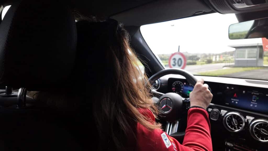 Mercedes-Benz rinnova la sua partnership con i Centri di Guida Sicura ACI-SARA