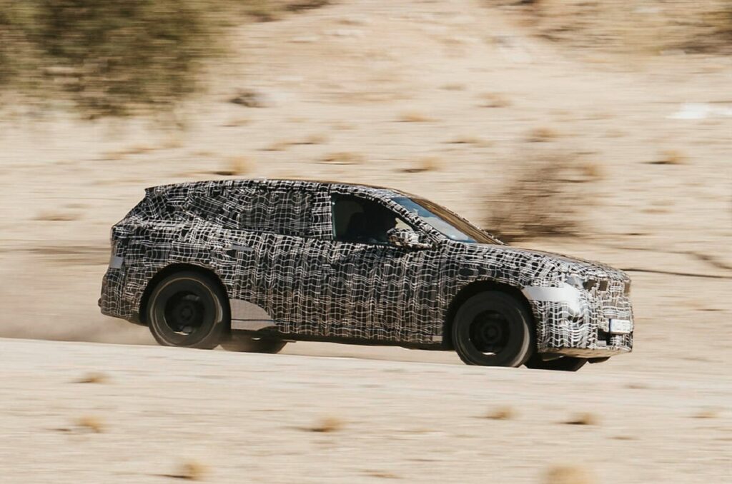 Nuova BMW iX3: confermato il debutto a settembre