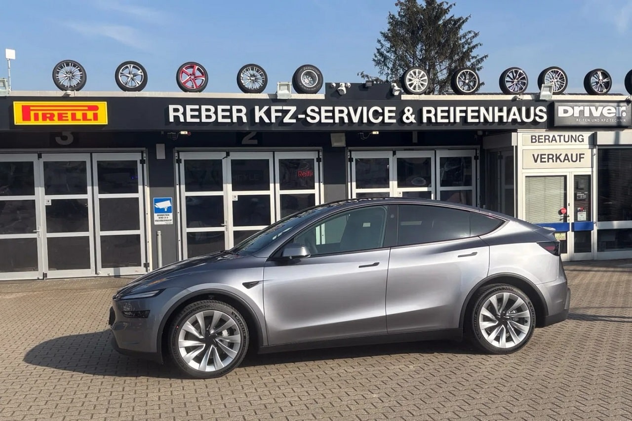 Tesla consegna la prima Model Y Juniper in Europa