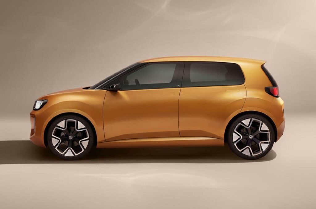 Volkswagen ID.Every1: svelata l'auto elettrica da 20.000 € [FOTO]