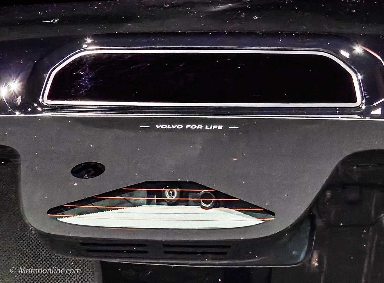 Volvo ES90 2025 - ADAS