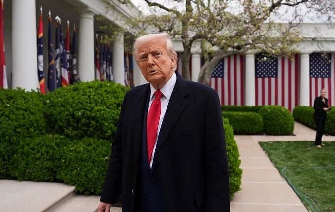 Dazi, Trump fa marcia indietro: sospesi per tre mesi, ma non per la Cina
