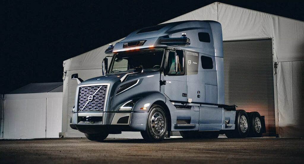 Volvo Group licenzia centinaia di lavoratori negli USA a causa delle incertezze causate dai dazi