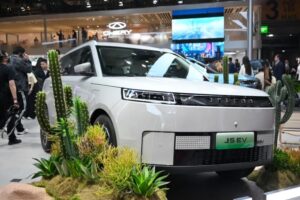 Jaecoo 5 EV | Cremonesi: “Arriverà in autunno in Italia” [VIDEO]