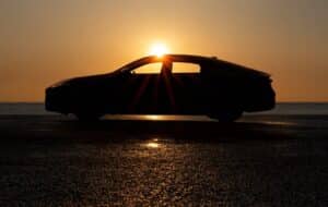 Lexus ES 2025: la nuova berlina sarà svelata al Salone di Shanghai [TEASER]