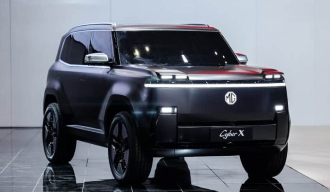 MG Cyber X: il futuro SUV elettrico con design squadrato e fari a scomparsa [FOTO]