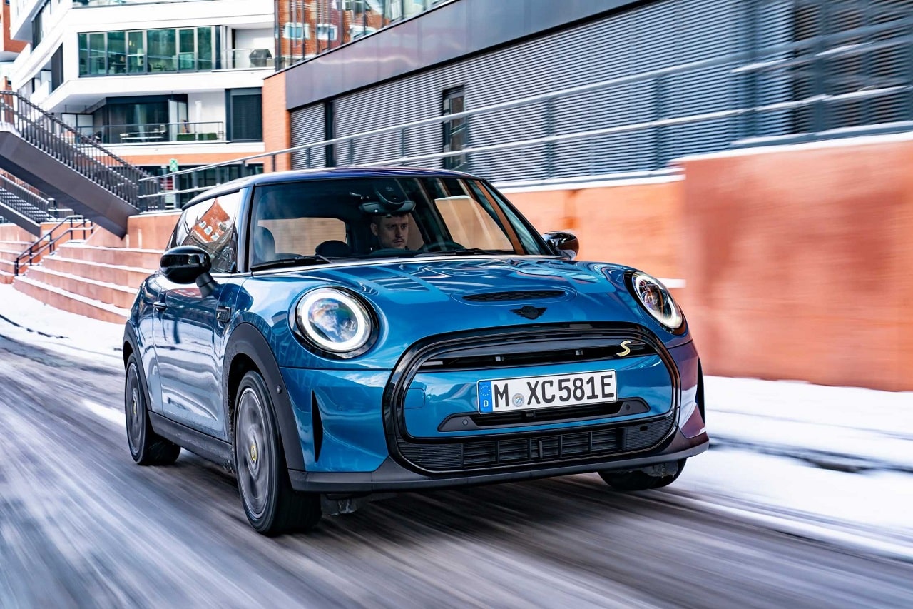 Mini cambia rotta: non abbandonerà i motori termici
