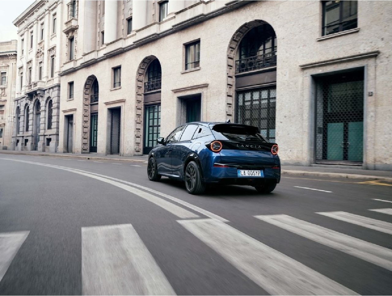 Lancia Ypsilon Ibrida proposta a 17.400 con i nuovi incentivi della Regione Lombardia