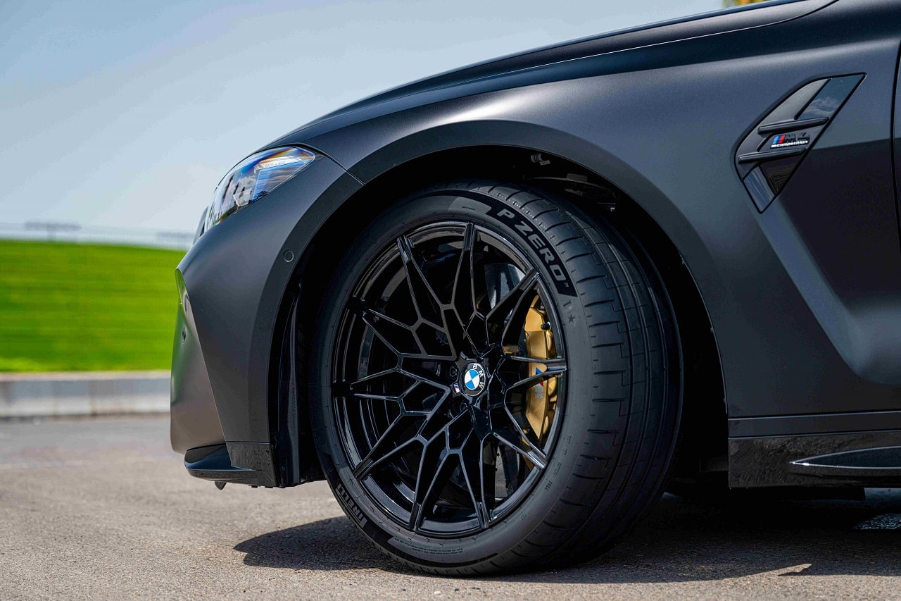 Il nuovo Pirelli P Zero ha conquistato il primo posto nella comparativa di Tyre Reviews